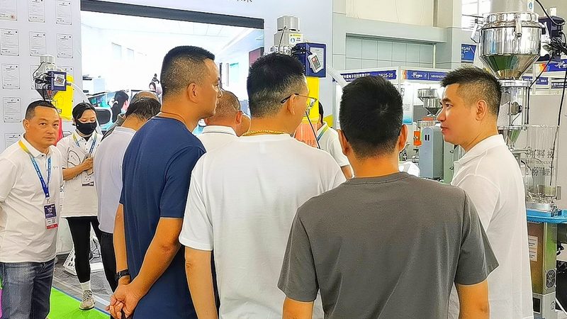 成都超薄灯箱：揭秘其制作工艺与选择要点