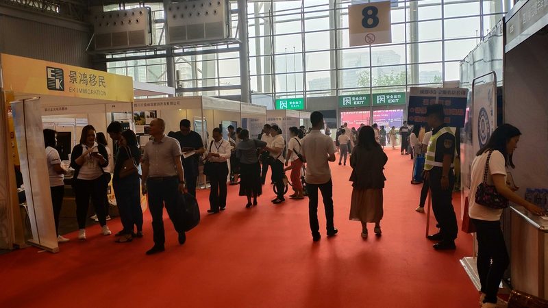 标准展台搭建合同范本：构建会展项目的基石